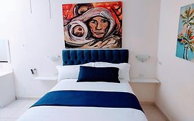 Lindo departamento 25 cerca del centro de gobierno equipado con internet de alta velocidad , ideal para home office